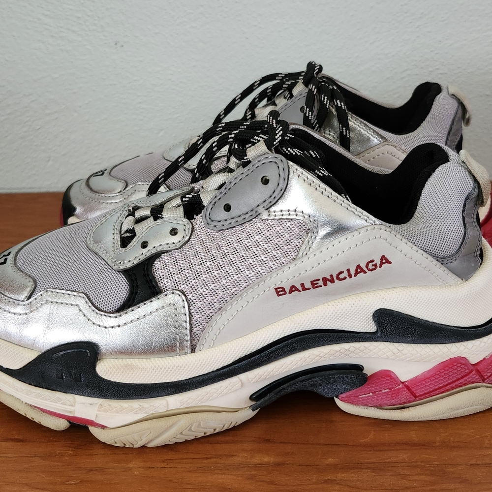 Balenciaga Women's TRIPLE 37 Silver and Pink Sneakers
